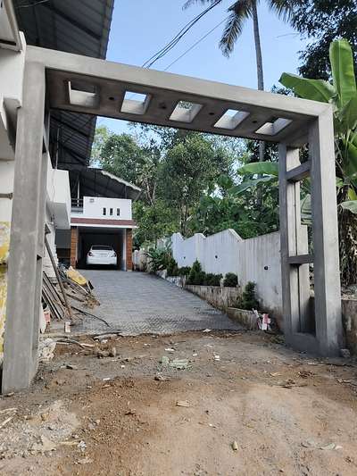 *ongoing projects*
Travencore builders and designers
 #sitestories #ongoingprojects #Kollam #Residentialprojects #compoundwall #gateDesign #gatepiller