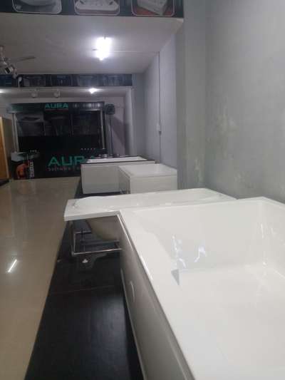 festival sale of luxury Bathware items like showers jacuzzi wall shawers on 40 percent discount