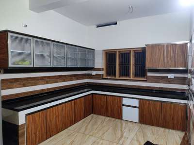 frnds ningal modern kitchen cheyikkumbo acp sheet oyivaakuka acp exterior purpose nu vendiyaanu PVC sheet thanne edeekuka athu pole nalla weight ulla material kond cheyipikkuka ath kooduthal eed nikkan sahaayikkum injesil adikunna ribeet 5/8 aano ennu koodi shrathikanam