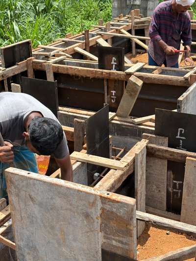 ▶️എറണാകുളം ജില്ലയിൽ, മറ്റക്കുഴി, 𝗠𝗿. 𝗣𝗵𝗶𝗹𝘀𝗼𝗻 𝗞𝘂𝗿𝗶𝗮𝗸𝗼𝘀𝗲 ന് വേണ്ടി നിർമിക്കുന്ന, 𝟭𝟵𝟰𝟭 (𝟰𝗕𝗛𝗞)സ്‌ക്വയർ ഫീറ്റ് വീടിന്റെ ഫൗണ്ടേഷൻ സ്റ്റീൽ വർക്കുകൾ കഴിഞ്ഞ ദൃശ്യങ്ങൾ 💯. 🏡

▶️𝙁𝙤𝙪𝙣𝙙𝙖𝙩𝙞𝙤𝙣 𝙗𝙚𝙖𝙢 𝙨𝙩𝙚𝙚𝙡 𝙬𝙤𝙧𝙠𝙨 𝙘𝙤𝙢𝙥𝙡𝙚𝙩𝙚𝙙💯

𝗖𝗹𝗶𝗲𝗻𝘁    : 𝗣𝗵𝗶𝗹𝘀𝗼𝗻 𝗞𝘂𝗿𝗶𝗮𝗸𝗼𝘀𝗲
𝗦𝗾𝗳𝘁         :𝟭𝟵𝟰𝟭(𝟰 𝗕𝗛𝗞)
𝗦𝗾𝗳𝘁 𝗿𝗮𝘁𝗲 : 𝟮𝟬𝟬𝟬(𝗖𝗼𝗹𝘂𝗺𝗻 𝗳𝗼𝗼𝘁𝗶𝗻𝗴 𝗳𝗼𝘂𝗻𝗱𝗮𝘁𝗶𝗼𝗻)
𝗣𝗹𝗮𝗰𝗲       : 𝗠𝗮𝘁𝘁𝗮𝗸𝘂𝘇𝗵𝘆, 𝗘𝗿𝗻𝗮𝗸𝘂𝗹𝗮𝗺
 #foundation_prepration