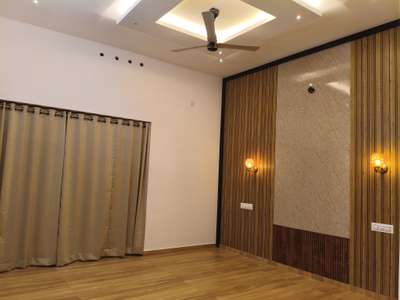 Luxury Budget Friendly Bedroom | Contact to build your dream bedroom  #MasterBedroom #BedroomDecor #BedroomIdeas #bedroomdesign  #BedroomCeilingDesign #bedroomlights #bedroominteriors #bedroom #KingsizeBedroom