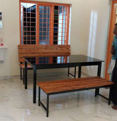 mettal dinning table 5×3 with bench