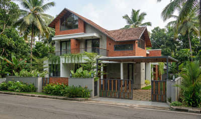 BAYT AL HAYAT
Client : Mr Shahin
Project : 3BHK Residence
Location : Palappuram, Ottapalam, Palakkad
Area : 2900 SqFt
  #Architect #residencekerala #villa_design #architectpalakkad #kerlaarchitecture #keralahomeplans #indianarchitectsandbuilders #indianarchitects #keralaarchitects #palakkadhomes #architecturaldesigner #architecturaldesigns #architecturaldesignstudio