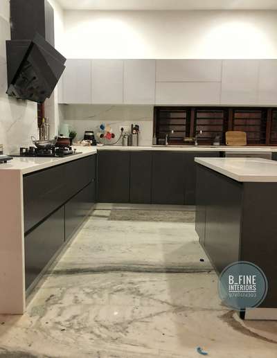 Recently finished project.
Modular kitchen with Premium finish and hardware.Design and execution as per your requirement. contact 9746124393 #LargeKitchen  #ModularKitchen  #interiordesign  #Malappuram  #calicut  #KitchenIdeas  #kitchendesign