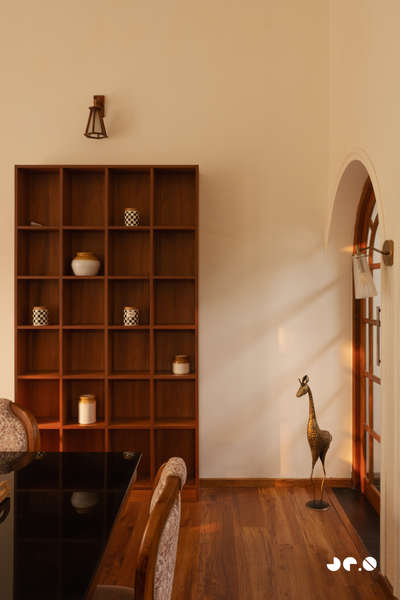 Arcade – Where arches, light, and landscape converse, and tradition finds a quiet 
contemporary soul.
Clients : @aarcha_vinod @ramvinodk 
Area: 4488 Sq.ft
Location: Bharanikavu, Kollam, Kerala.
Principal Architect/Designers: @ar.jun_v_a @_ar_anoop @ananthansurendran 
Interior Styling: Adheena Baburaj @dhii_design_studio 
Photography: @iksha.in #architecturedesigns  #KeralaStyleHouse  #TraditionalHouse  #interiordesignerkerala  #Architectural&Interior   #architectsinkerala