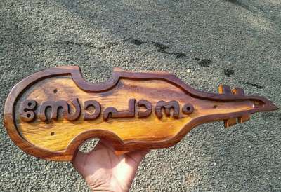 new model wood nameboard
9633917470