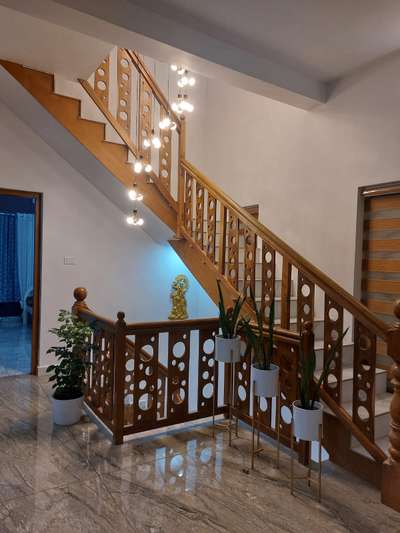 #HomeDecor #StaircaseDecors #StaircaseDesigns #InteriorDesigne