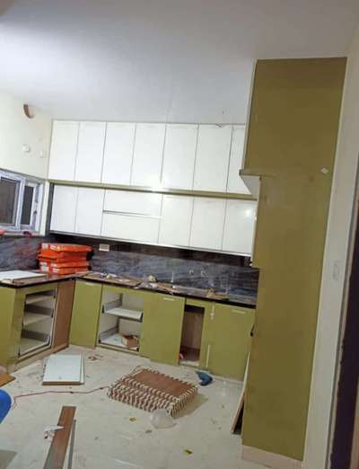 *model kitchen( modular)*
model kitchen 1300 fit