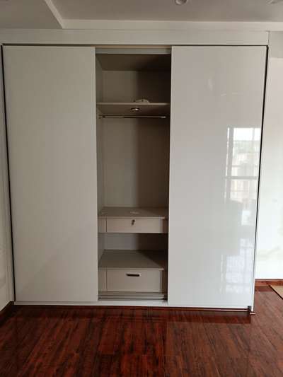 #modularwardrobe 
we. manufacture modular kitchen & Wardrobe