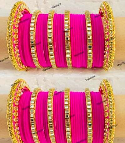 Trendy bangles 2022, Bridal Velvet Set, Heavy bangles, Wedding Collection, Wedding Bangles
Name: Trendy bangles 2022, Bridal Velvet Set, Heavy bangles, Wedding Collection, Wedding Bangles
Base Metal: Alloy
Plating: No Plating
Stone Type: Artificial Stones & Beads
Sizing: Non-Adjustable
Sizes:2.4, 2.6, 2.8
Country of Origin: India