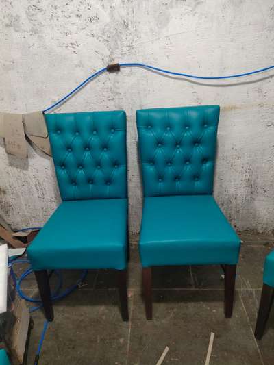 fully formed chair's...

contact: 95626 77220 
               : 98466 91960