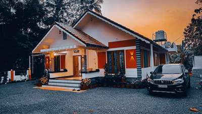 1303/3bhk/Modern style
/single storey/Kannur

Project Name: 3bhk,Modern style house 
Storey: single
Total Area: 1303
Bed Room: 3bhk
Elevation Style: Modern
Location: Kannur
Completed Year: 

Cost: 19.55 lakh
Plot Size: