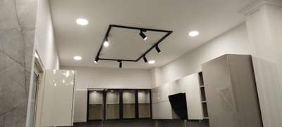 ##moudler kitchen Plan ceiling with track light #PU HI gloss finish  #ktm_interiors