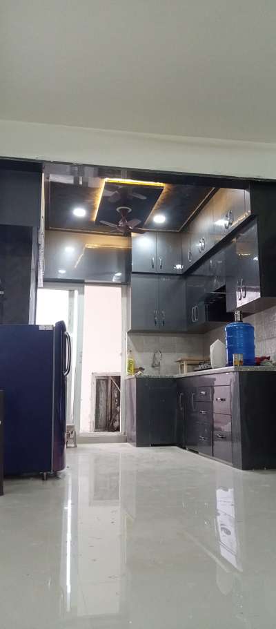 *Modular kitchen *
Agra
