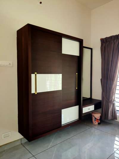 #WardrobeDesigns  #veneerfinish  #HouseDesigns