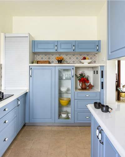 Sunday Blues

#ModularKitchen #modularwardrobe #KitchenIdeas #LargeKitchen #KitchenCabinet #KitchenRenovation #KitchenInterior