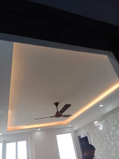 Fall ceiling karani  h  4 bhk  guru gram  sector 102 me urgently  mobile  7827802915