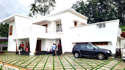 3500/4 bhk/Contemporary style
15 cent/double storey/Kottayam

Project Name: 4 bhk,Contemporary style house 
Storey: double
Total Area: 3500
Bed Room: 4 bhk
Elevation Style: Contemporary
Location: Kottayam
Completed Year: 2022

Cost: 76  lakh
Plot Size: 15 cent