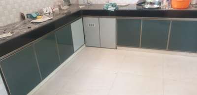 kitchen kabinet aluminium