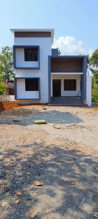 Client Joseph
Location ernakulam
Package 1950
Sqft 1524  #NEW_PATTERN  #HouseConstruction  #HouseDesigns  #ClosedKitchen