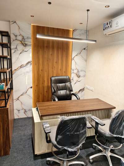 manager cabin interior  #InteriorDesigner  #OfficeRoom  #cabininwoods  #Interior_Work  #LivingRoomTable
