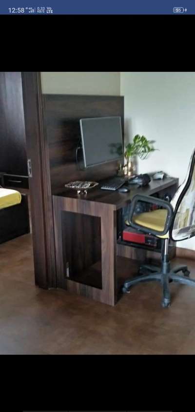 computer table