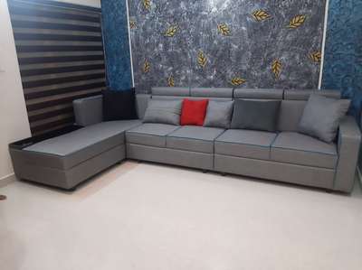 Elegant Corner sofa in Living
