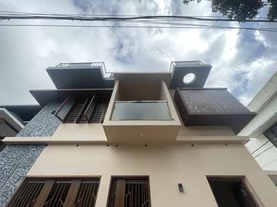 Haris salim Residence 
Modern box design 
3Bhk