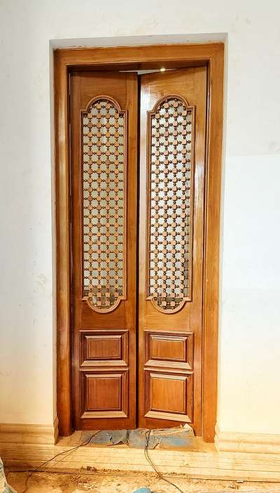 wooden jally door
