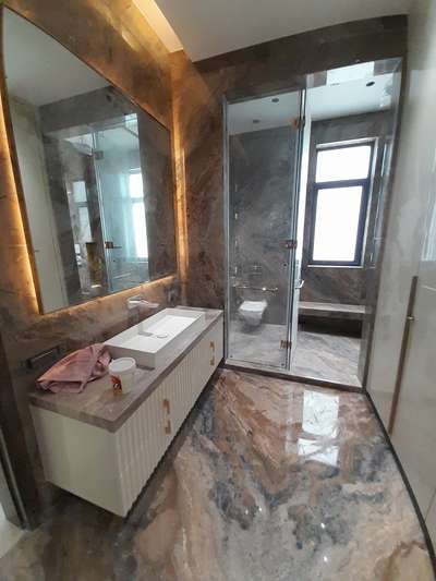 #BathroomDesigns #italianwork #HouseDesigns 
call now 7014330272