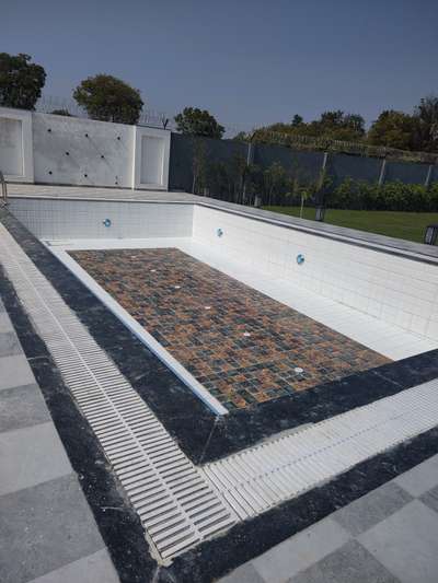 #swimmingpoolconstructionconpany  #swimmingpool