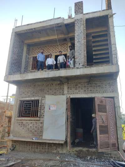 House construcyion at Silwani 

1300 Rs per swft