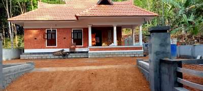 800 sqft Traditional types House 
2 bed rooms kitchen dining  bathrooms sit out 
contact 9847921581
vasthu 
plan
estimate 
3D/2D
Renovation Wroks
all Types House #KeralaStyleHouse 
 #TraditionalHouse