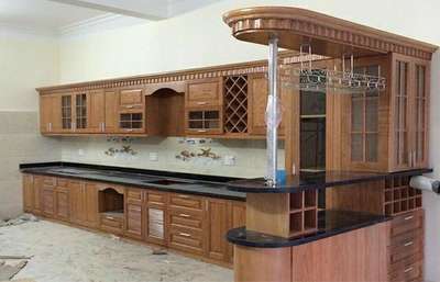 bar counter & kitchen