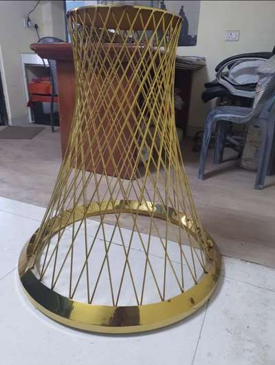 Center table steel 
Gold pvd
