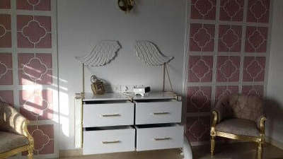 #babygirlroomdesign
#beautiful
    hangingconsole❤️
#Greatidea💡
   featherholdtheconsole🦚