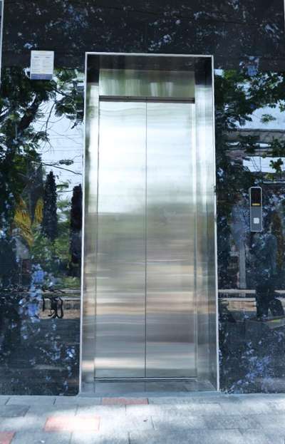 Best Elevator Company   
MRL Lifts 🛗 ELEVATOR 
#elevators #kerala #mrllift #Lift #commercial_building #aaronelevators #liftcompany #mrllift