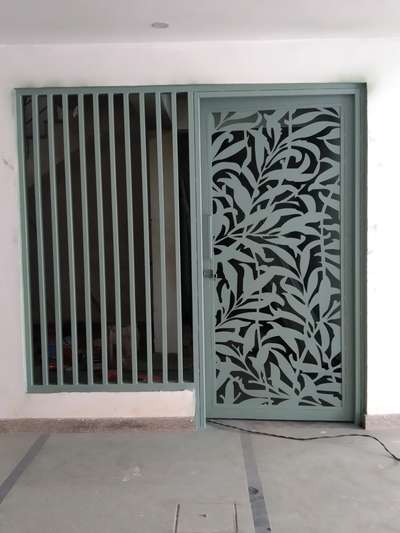 Ms gate with laser cutting 
Price.550Rs square feet