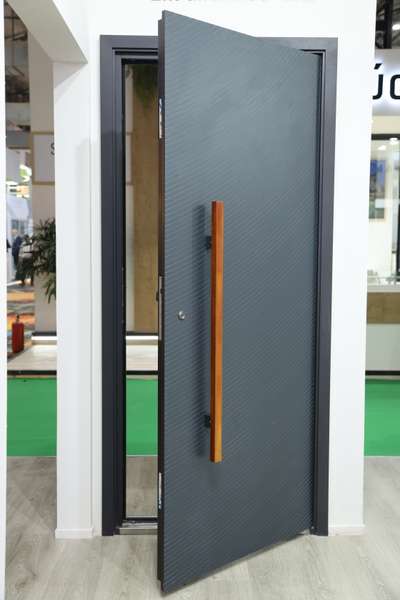 Sakthi HÖRMANN Steel doors
#houseowners #CivilEngineer #Enginers #Architect #architecturedesigns #Contractor #BestBuildersInKerala #HomeDecor #FrontDoor #DoorDesigns #firedoors #Steeldoor #InteriorDesigner #LUXURY_INTERIOR #hashtag