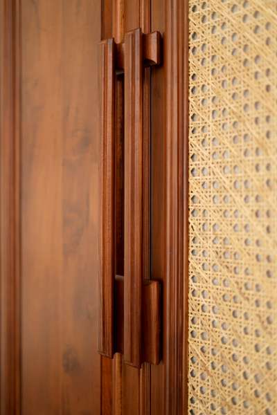 #door  #woodendoor  #caine #cainedoor  #Doorhandle  #woodenhandle  #wood