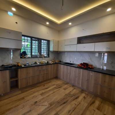 *modular kitchen *
we are using 710 Marine plywood
all sides are hot pressed with selected laminates