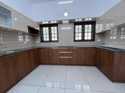 #KitchenIdeas  #ModularKitchen  #LargeKitchen  #KitchenTiles  #kitchenwardrobes