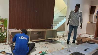 Tv unit