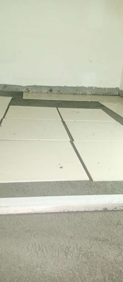 tils karigar chahiye dhihadi par gurugram me dihadi 700/ 800