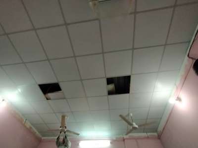 975  T gered false ceiling