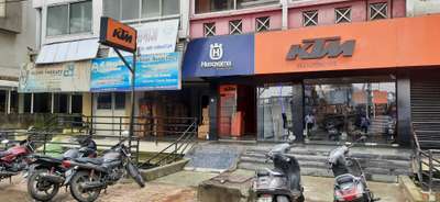 ktm show room