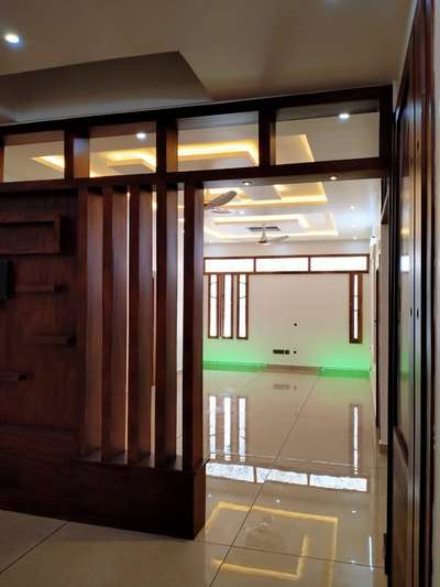 Wooden partition wall