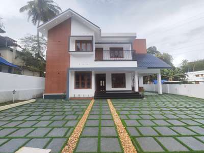 #recentlycompleted 
#10centPlot 
#2500sqftHouse 
#2storied 
#fullyfurnished 
#changanacherry