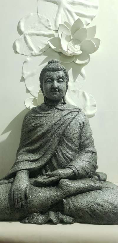 loard bhuddha...
costumized ciment sculpture..