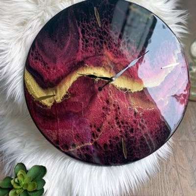 Beautiful Resin Wall Clock
made from Epoxy
Size 15 inches 
Price 1500₹+shipping 
#resin  #resincraft  #wallclocks #extreme #epoxy  #HomeDecor  #WallDecors